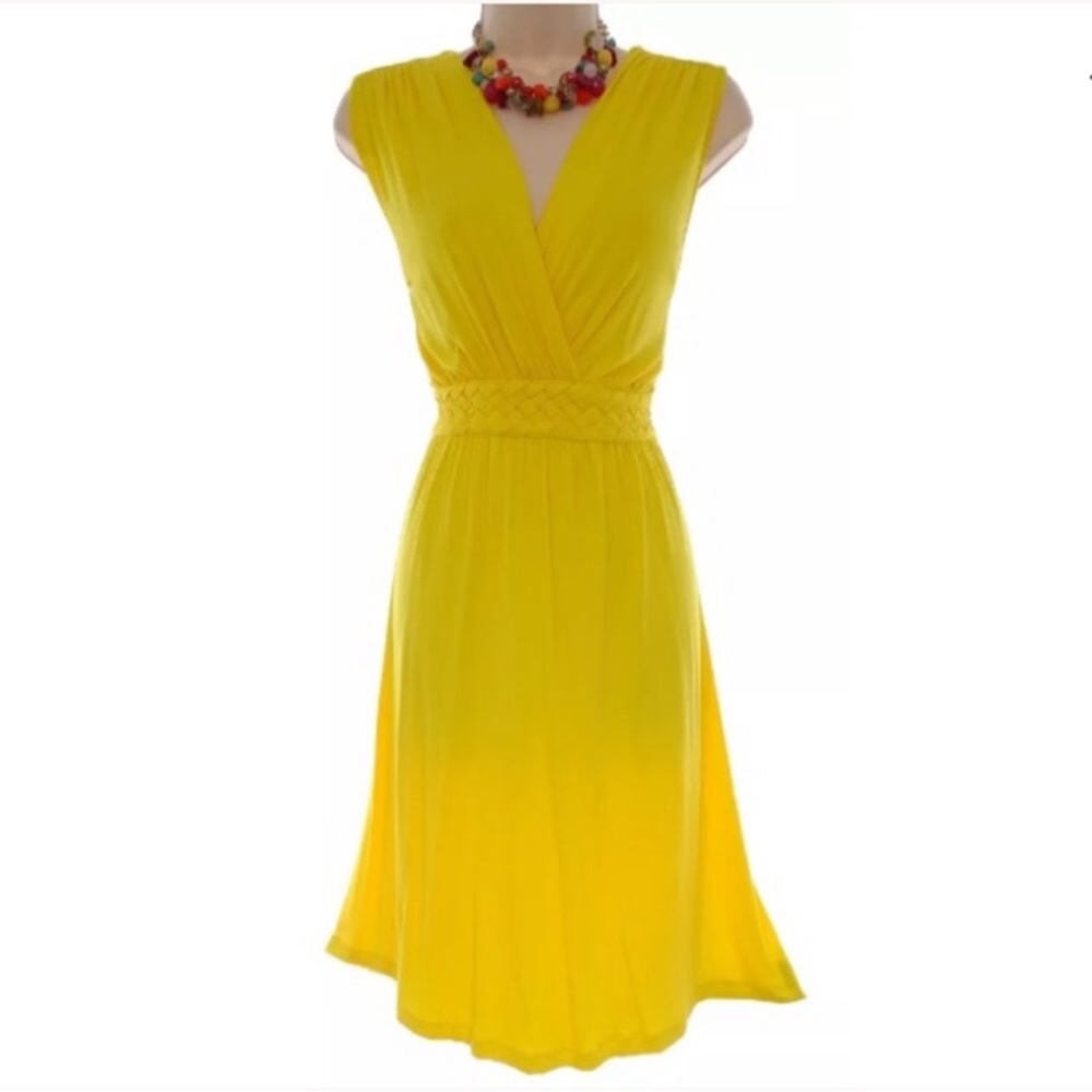 Sexy, Vibrant, Sunflower 🌻 Yellow Dress!